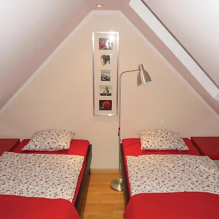 Daire Two-bedroom In Zarnowska